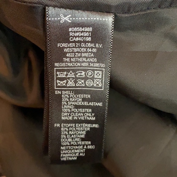 Forever 21 One Button Black Blazer - Picture 5 of 5